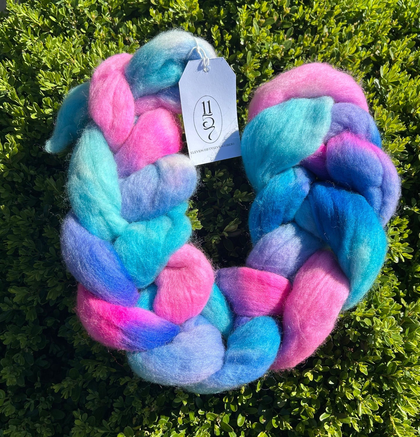 Hand Dyed Merino Wool Roving for Spinning, Felting | Frostbitten (50-100g)