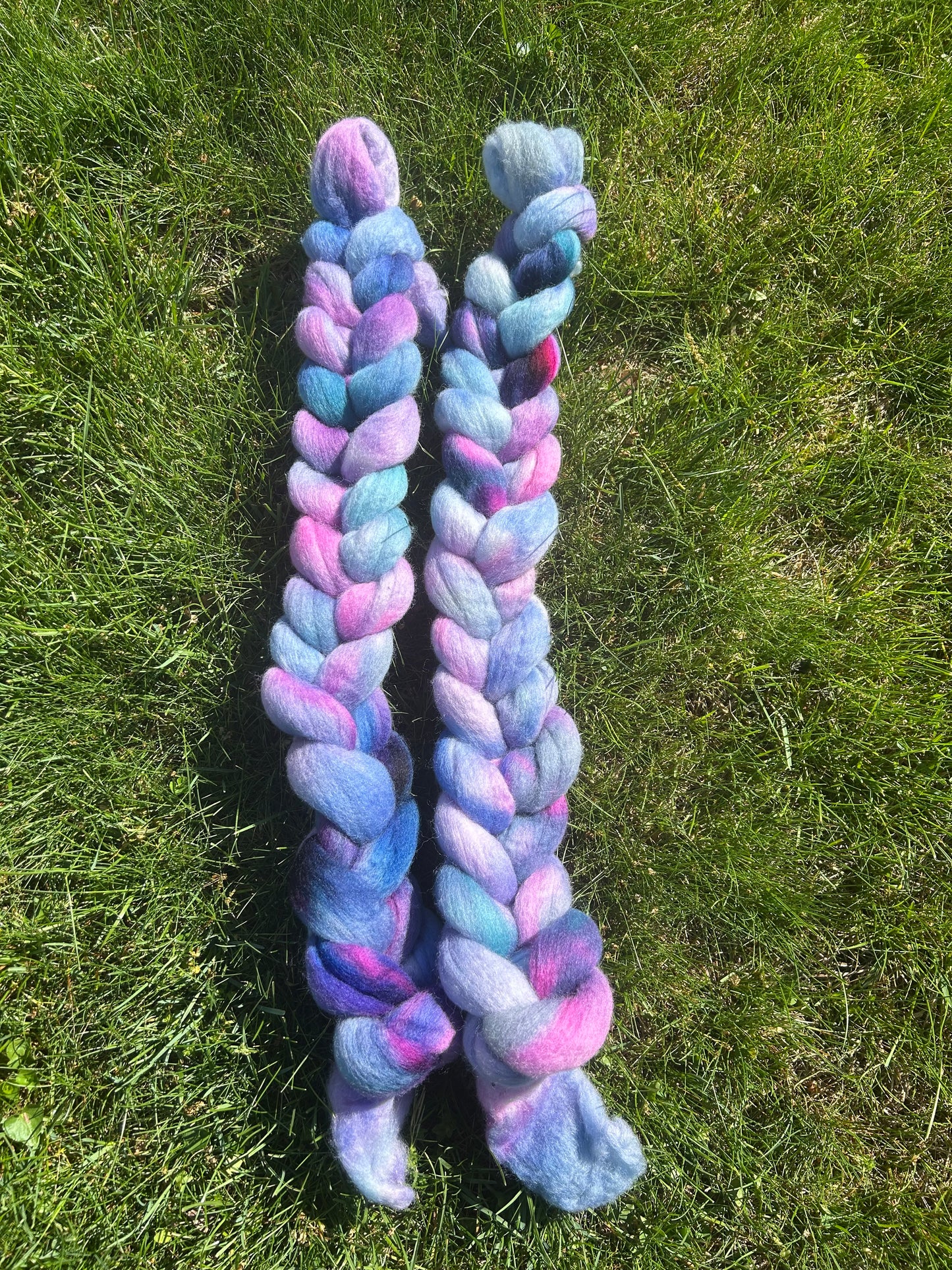 Hand Dyed Merino Wool Roving for Spinning, Felting (50-100g) | Cosmic Violet